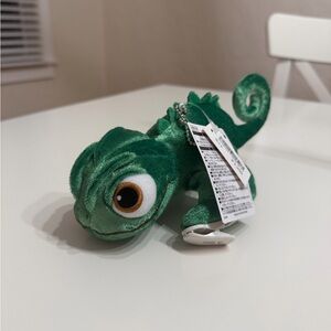 Tokyo Disney Pascal shoulder plush keychain